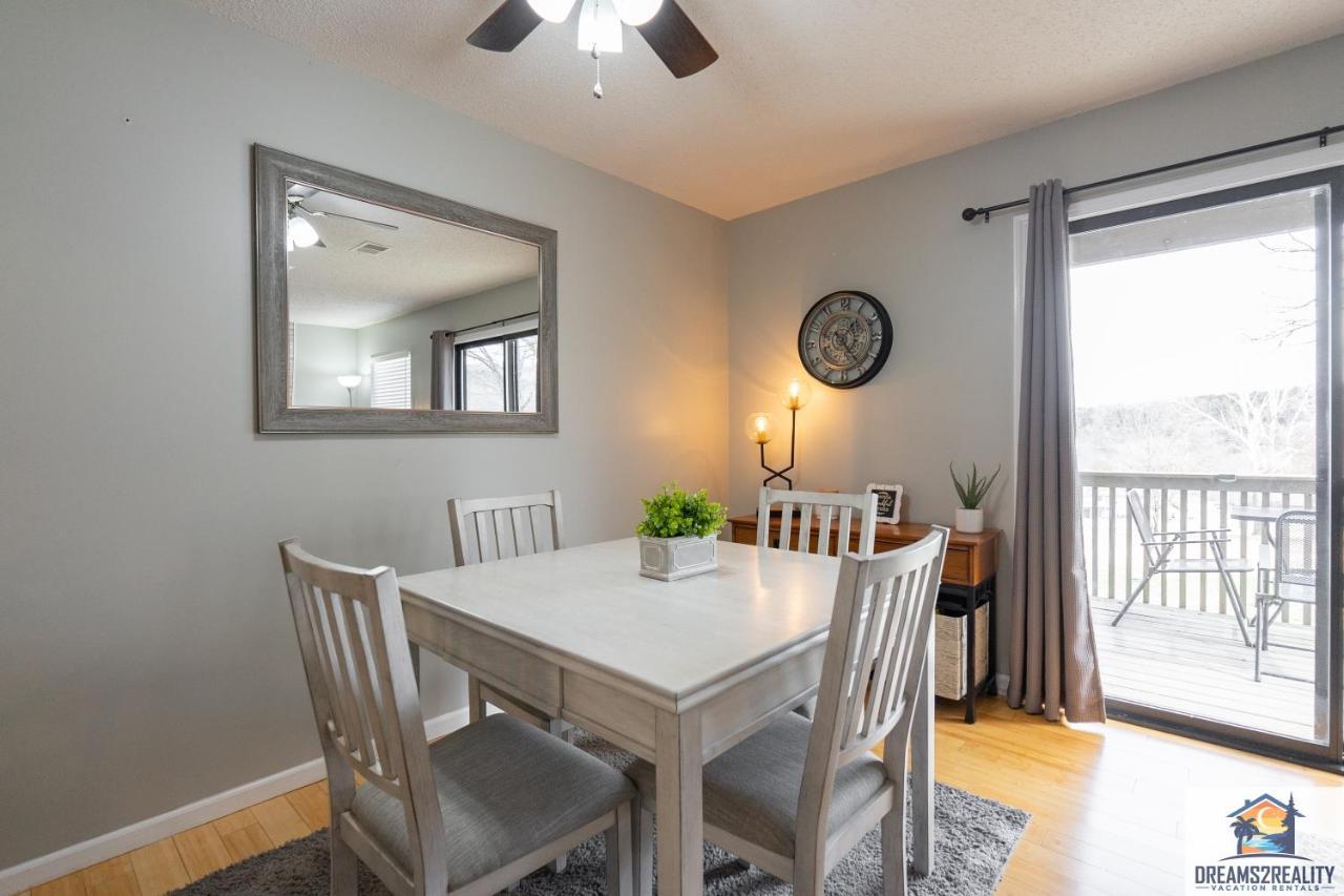 Hébergement de vacances 1br Walk-in At Pointe Royal - 2 Pools - Free Attraction Tickets Included -pr42-16 *